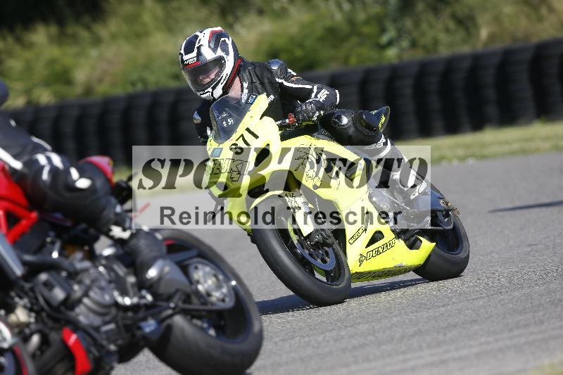 Archiv-2025/17 17.05.2025 PROMAX ADR/Gruppe gruen/371